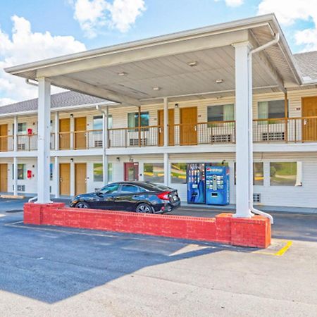 Economy Inn By Oyo Ashburn Esterno foto