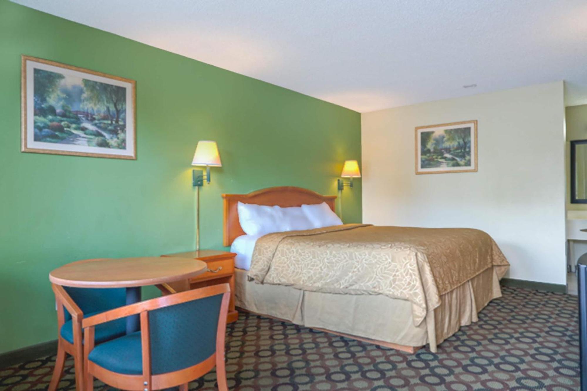 Economy Inn By Oyo Ashburn Esterno foto
