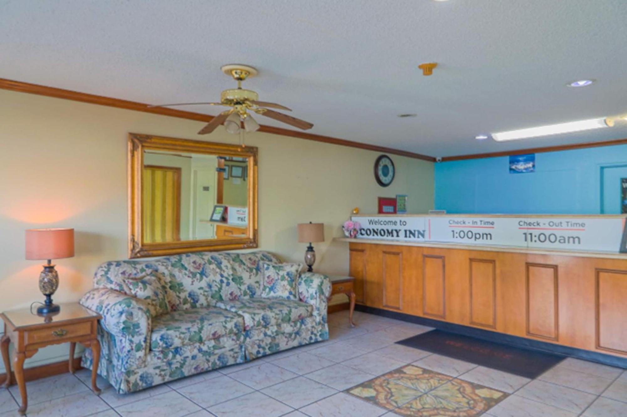 Economy Inn By Oyo Ashburn Esterno foto