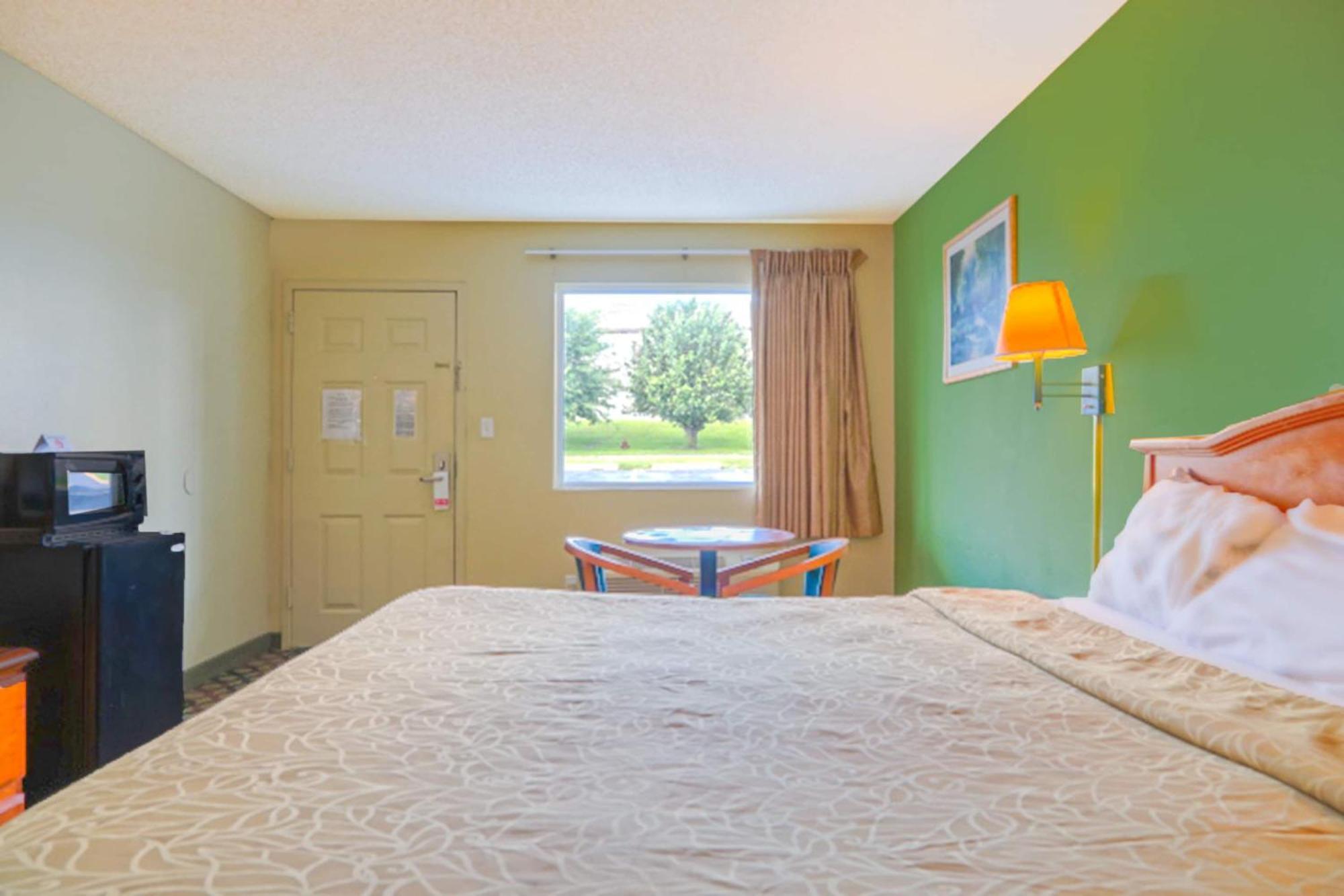 Economy Inn By Oyo Ashburn Esterno foto