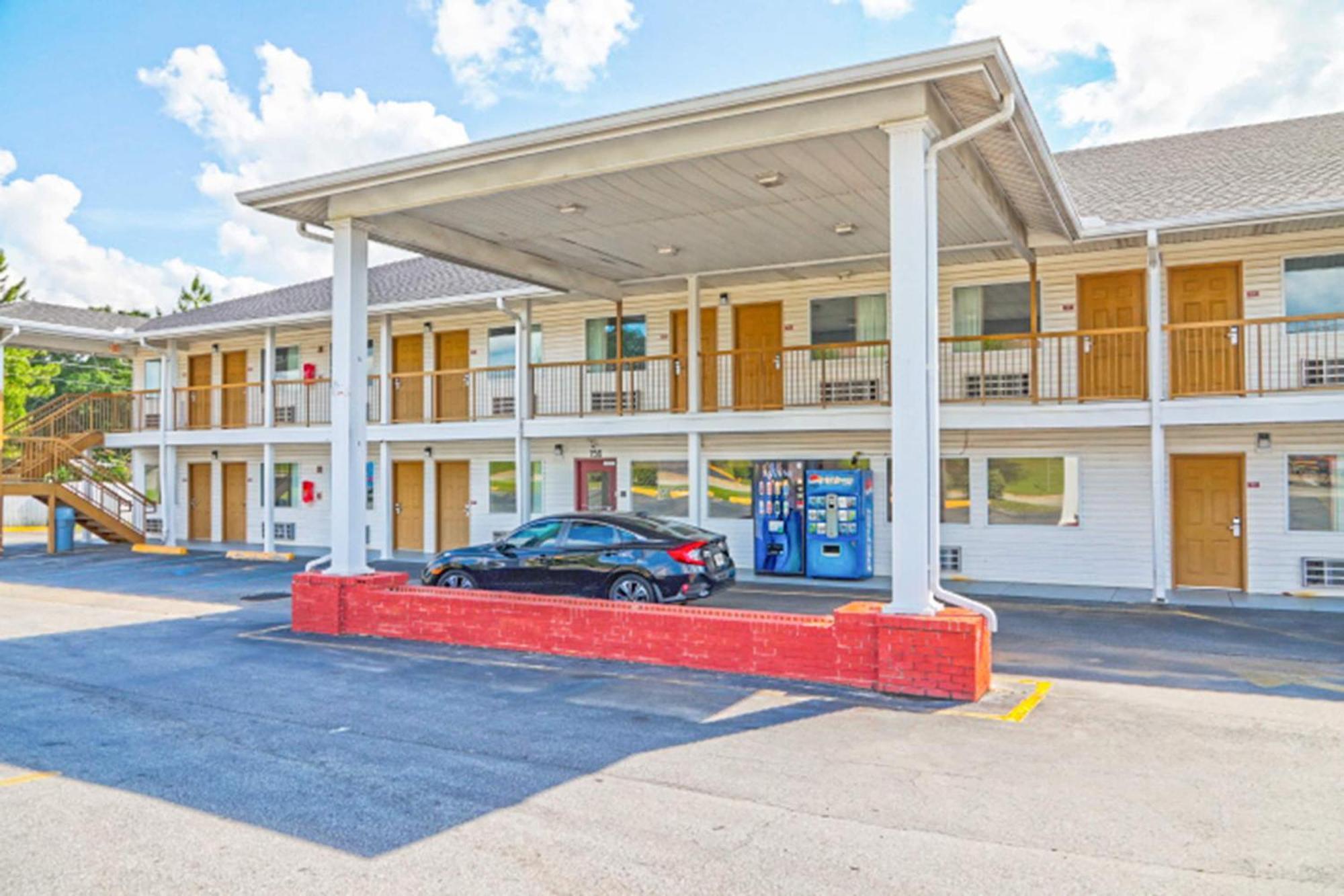 Economy Inn By Oyo Ashburn Esterno foto