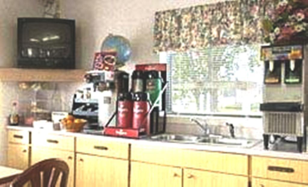 Economy Inn By Oyo Ashburn Esterno foto